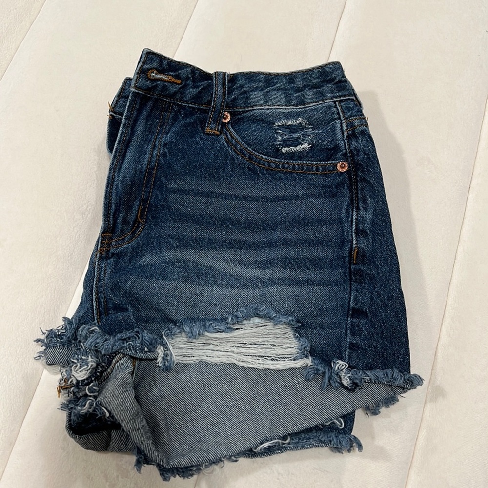 S.O.N.G. Super High Rise Shorts